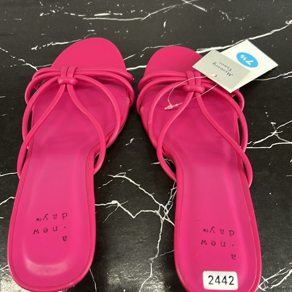 Women’s Lady Mule Heels A New Day Magenta 7.5 - Picture 4 of 5